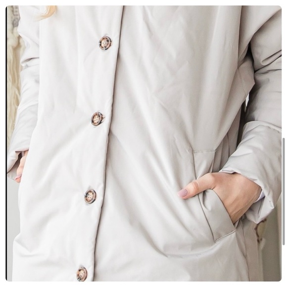 NWT! Cream Long Body Nylon Button Downstyle Winter Jacket Coat - Picture 4 of 5